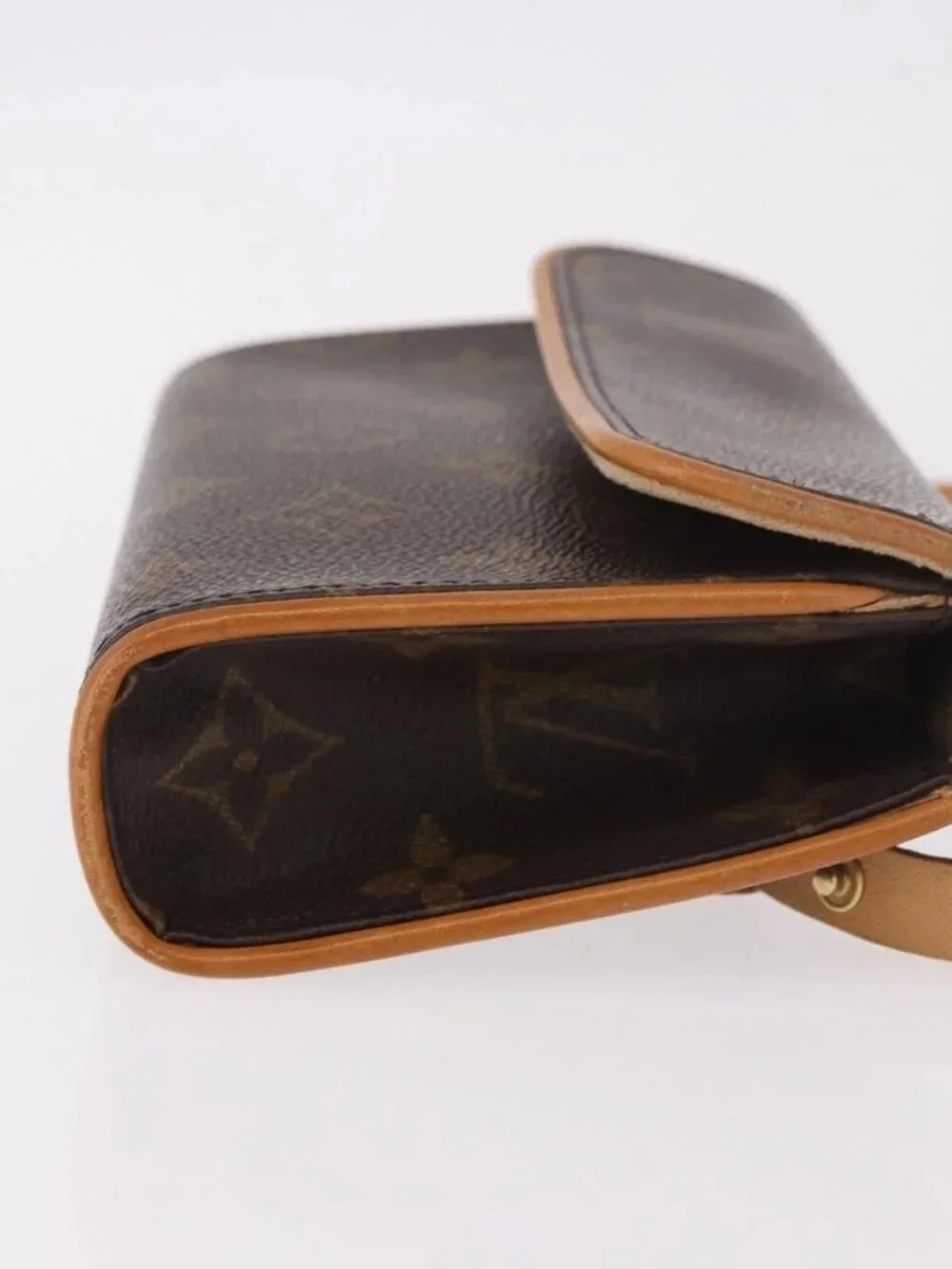 LOUIS VUITTON Monogram Pochette Florentine Waist bag M51855 LV Auth 186107V